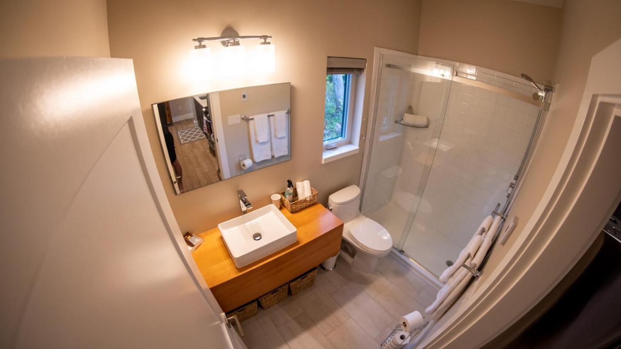 Odyssey Shores Guest Suite Ucluelet Zewnętrze zdjęcie